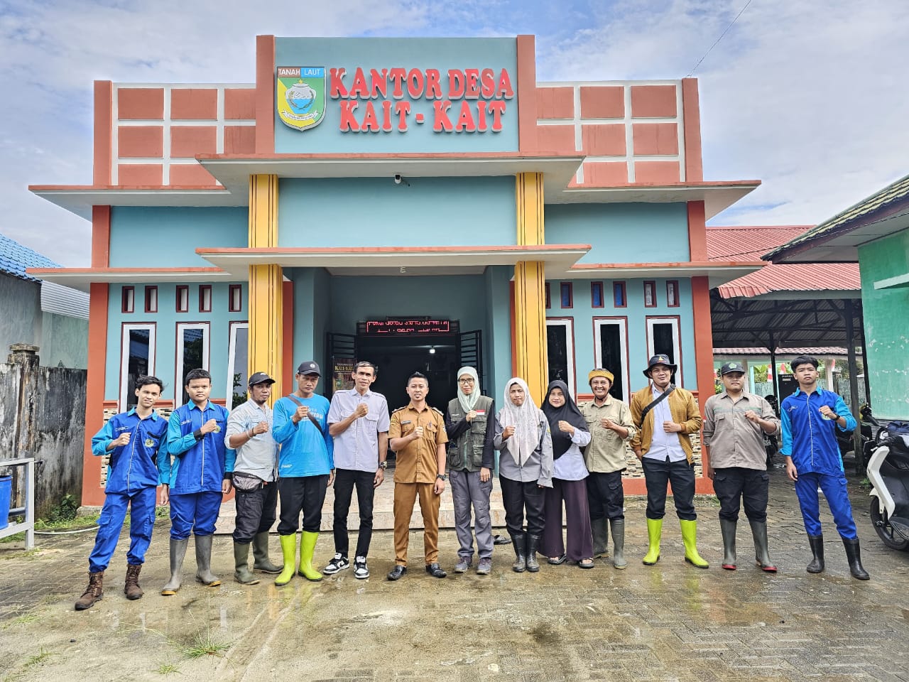 Tingkatkan Kesehatan Ternak, Dinas Peternakan Gelar Pelayanan Kesehatan Hewan di Desa Kait-Kait