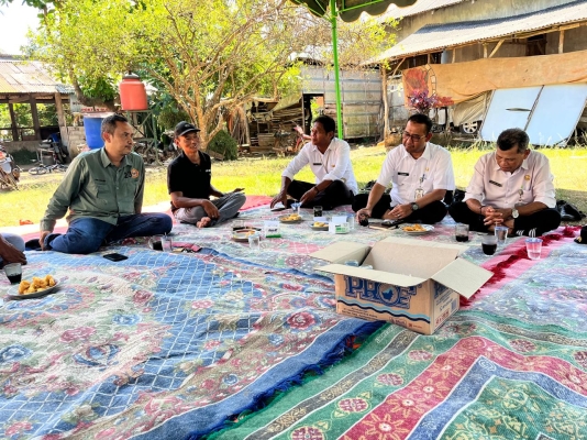 Dukung Pertanian Terpadu, Dinas Peternakan dan Kesehatan Hewan Hadiri Pertemuan di Desa Pulau Sari